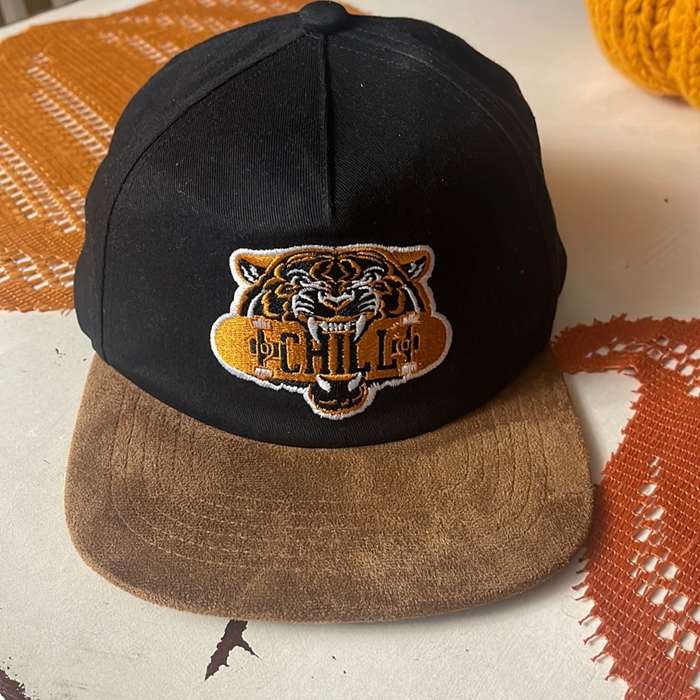 Old Navy “Chill” boys cap. Great condition! One size